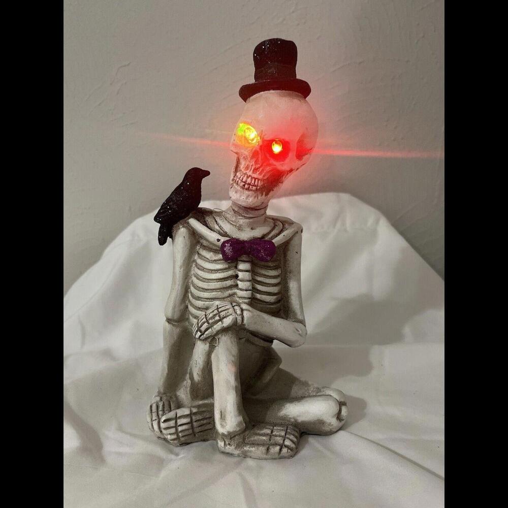 SKELETON with Crow on shoulder FLASHING Eyes TOP DECOR . 9 IN